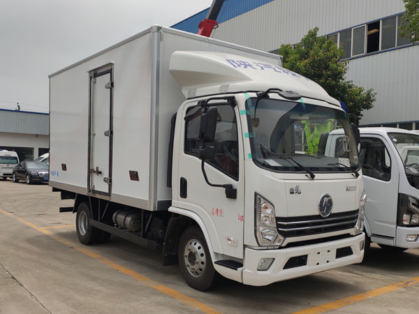 陕汽德龙K3000冷藏车