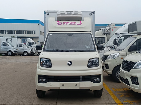 福田祥菱Q冷藏车