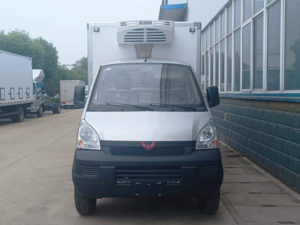 五菱荣光小卡冷藏车
