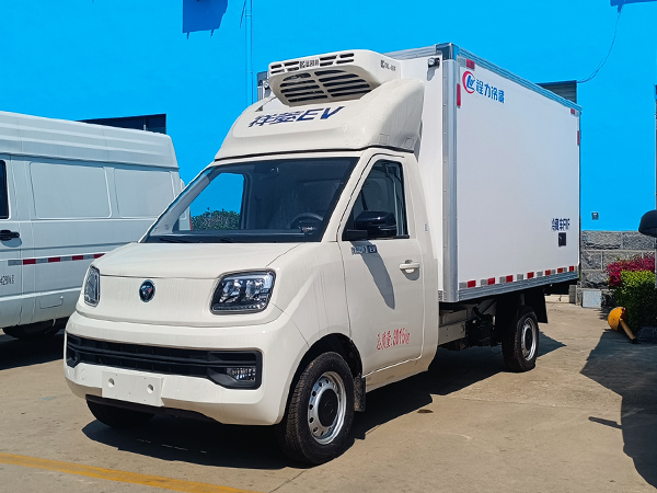 福田祥菱Q EV冷藏车