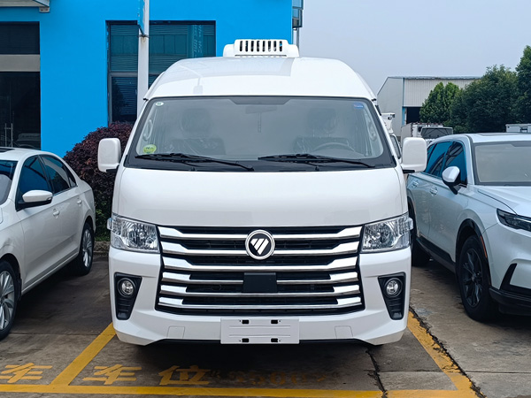 福田风景G9冷藏车