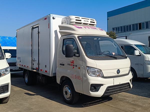 福田祥菱M2冷藏车