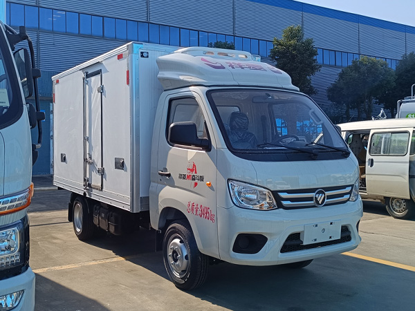 福田祥菱M1冷藏车