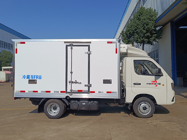 福田祥菱M1冷藏车
