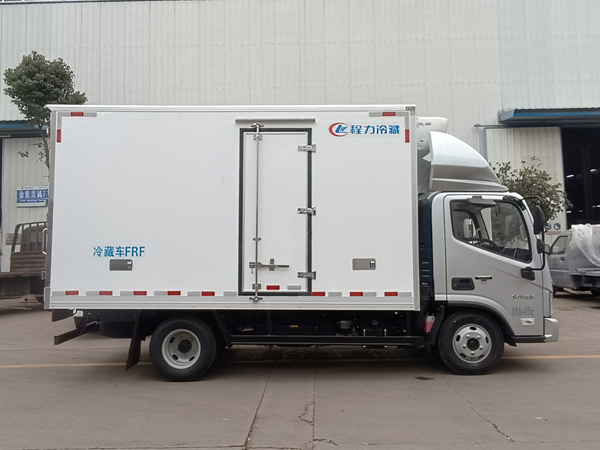 福田欧马可S1冷藏车