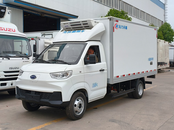 开瑞小象X7冷藏车，开瑞小象X7纯电动冷藏车，开瑞X7冷藏车，开瑞X7纯电冷藏车