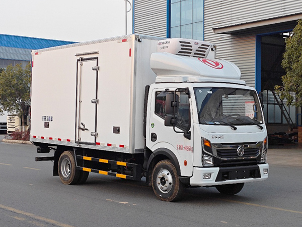 东风星云冷藏车