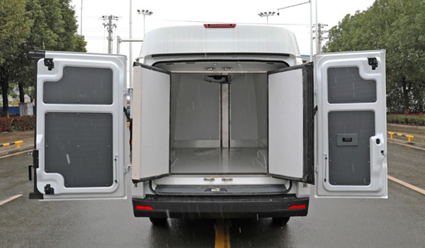 吉利远程星享V6E冷藏车，吉利远程V6E纯电动冷藏车，吉利纯电动冷藏面包车