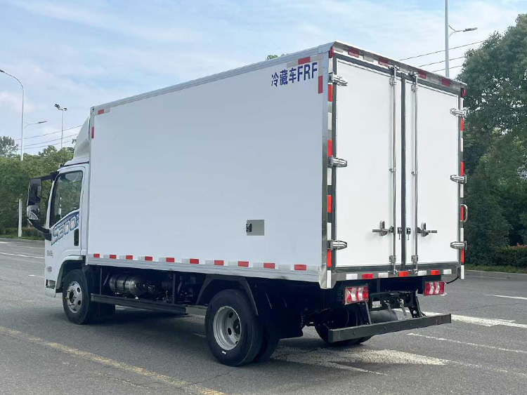陕汽智云S300冷藏车，陕汽智云S300天行版冷藏车，陕汽智云S300纯电动冷藏车，陕汽纯电动4.2米冷藏车