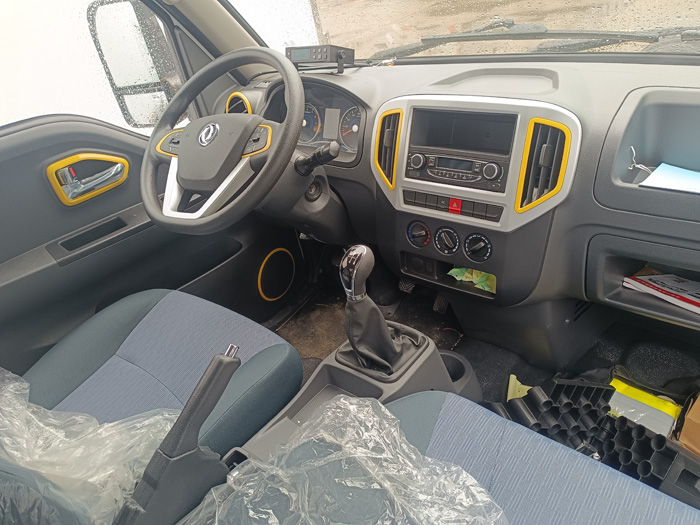 东风途逸T5Q冷藏车，东风途逸冷藏车，东风途逸3.5米冷藏车，东风小型冷藏车