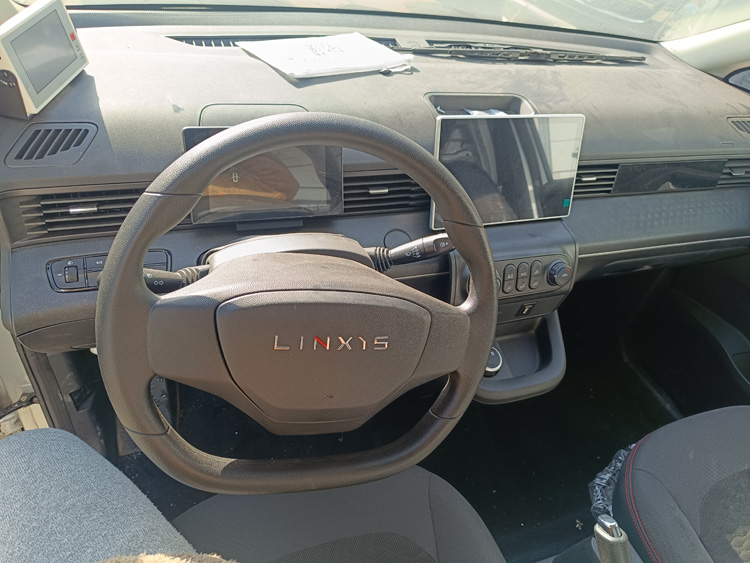 菱势黄金卡冷藏车，五菱菱势黄金卡纯电动冷藏车，菱势黄金卡后双轮冷藏车，五菱菱势纯电动小型冷藏车