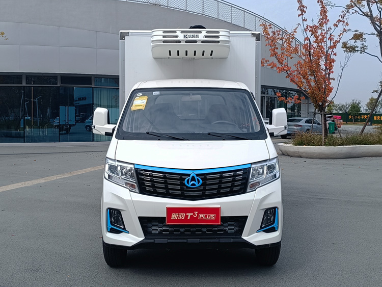 长安跨越新豹T3 EV冷藏车，长安新豹T3 PLUS EV冷藏车，长安跨越T3纯电动冷藏车，长安纯电动小型冷藏车