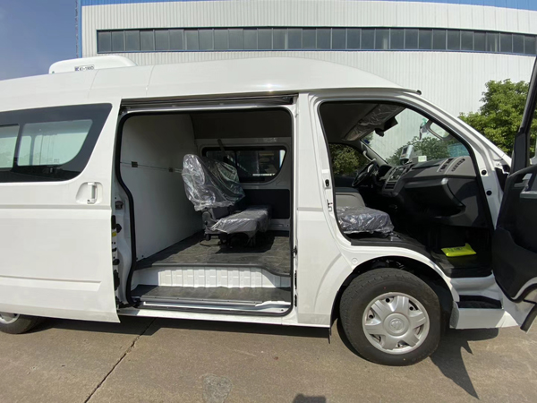 福田G7双排座冷藏车，福田风景G7双排座面包冷藏车，面包双排座冷藏车，双排座面包冷藏车