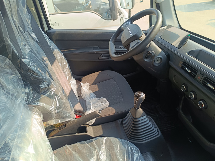 江铃顺达冷藏车，江铃顺达小卡冷藏车，江铃新顺达冷藏车，江铃新顺达蓝焰冷藏车