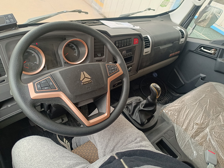 重汽豪沃七星悍将H3冷藏车，重汽豪沃悍将冷藏车，重汽豪沃悍将H3冷藏车，重汽豪沃4.2米冷藏车